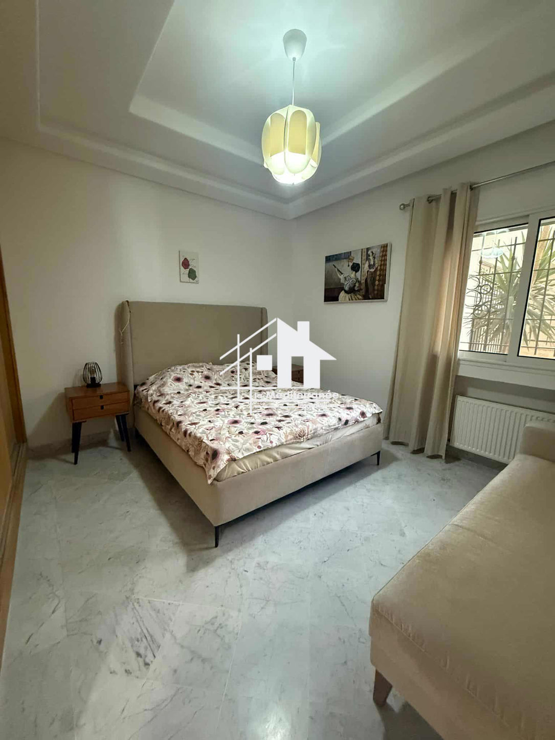 A vendre un appartement S+3 aux Jardin de Carthage
