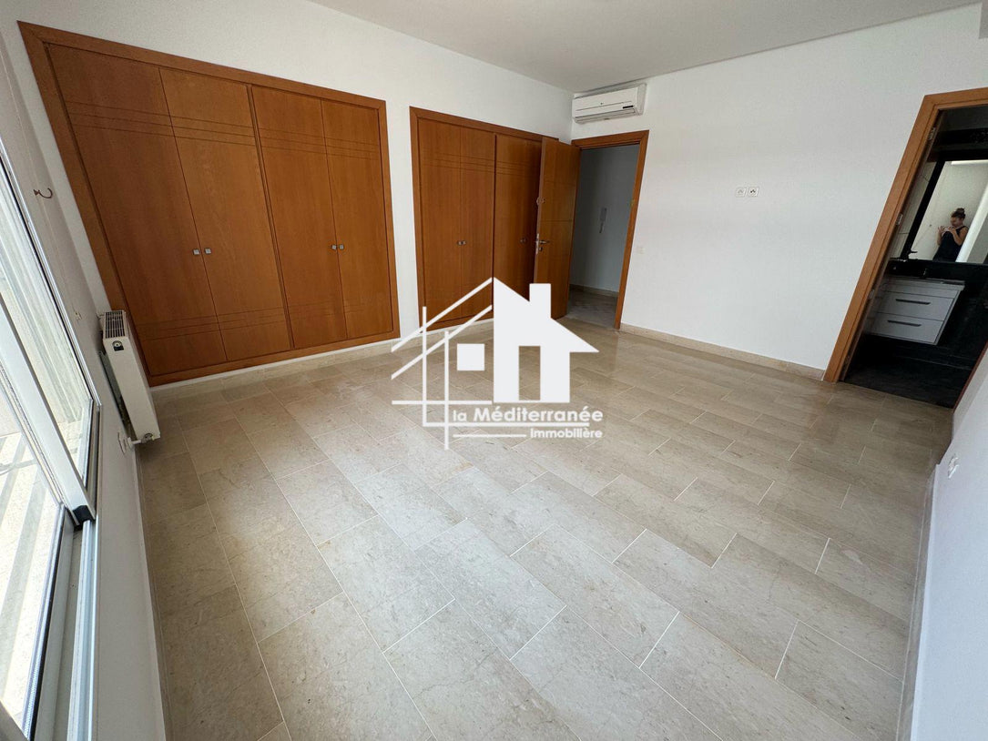 un appartement  s+3 au lac 1