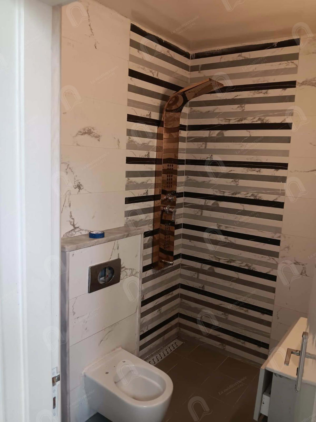 À vendre étage de villa s+2 au bardo
