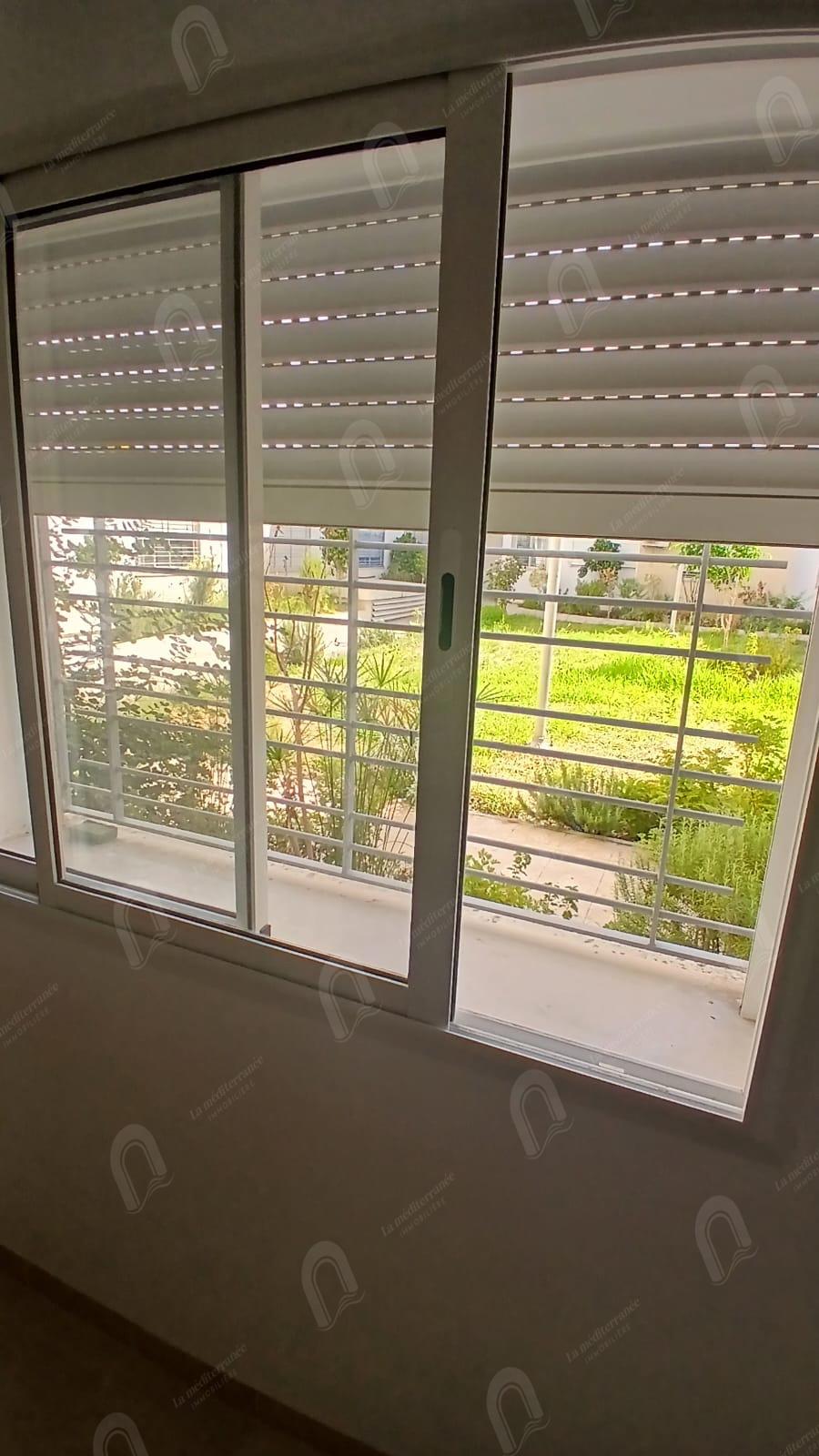 A louer un appartement S+2 hst au rdc