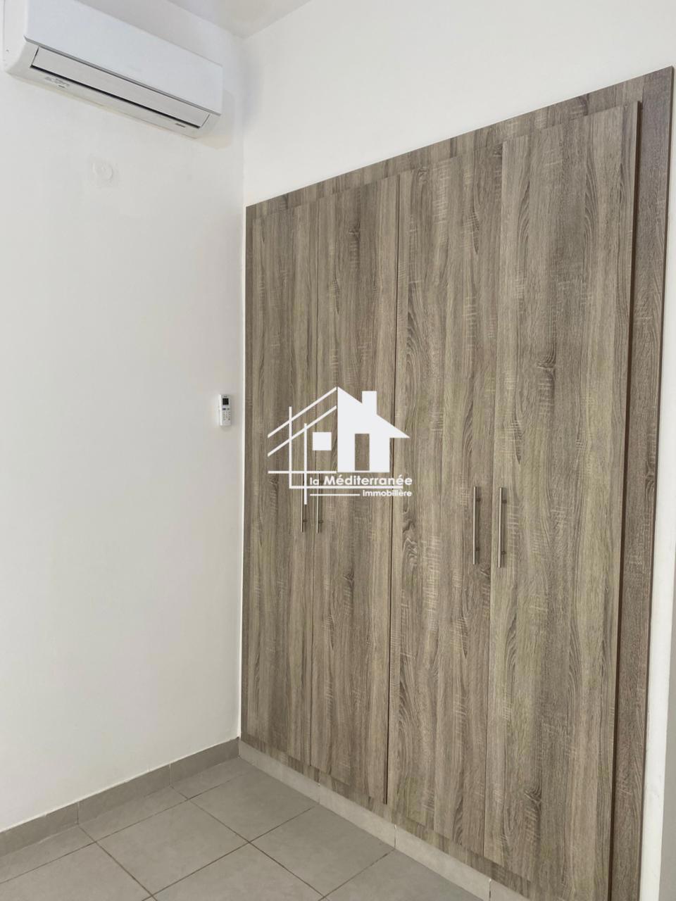 Appartement S+4 aux jardins de carthage