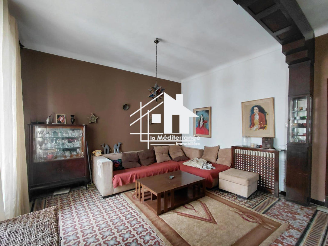 A vendre appartement s2 au centre ville Tunis