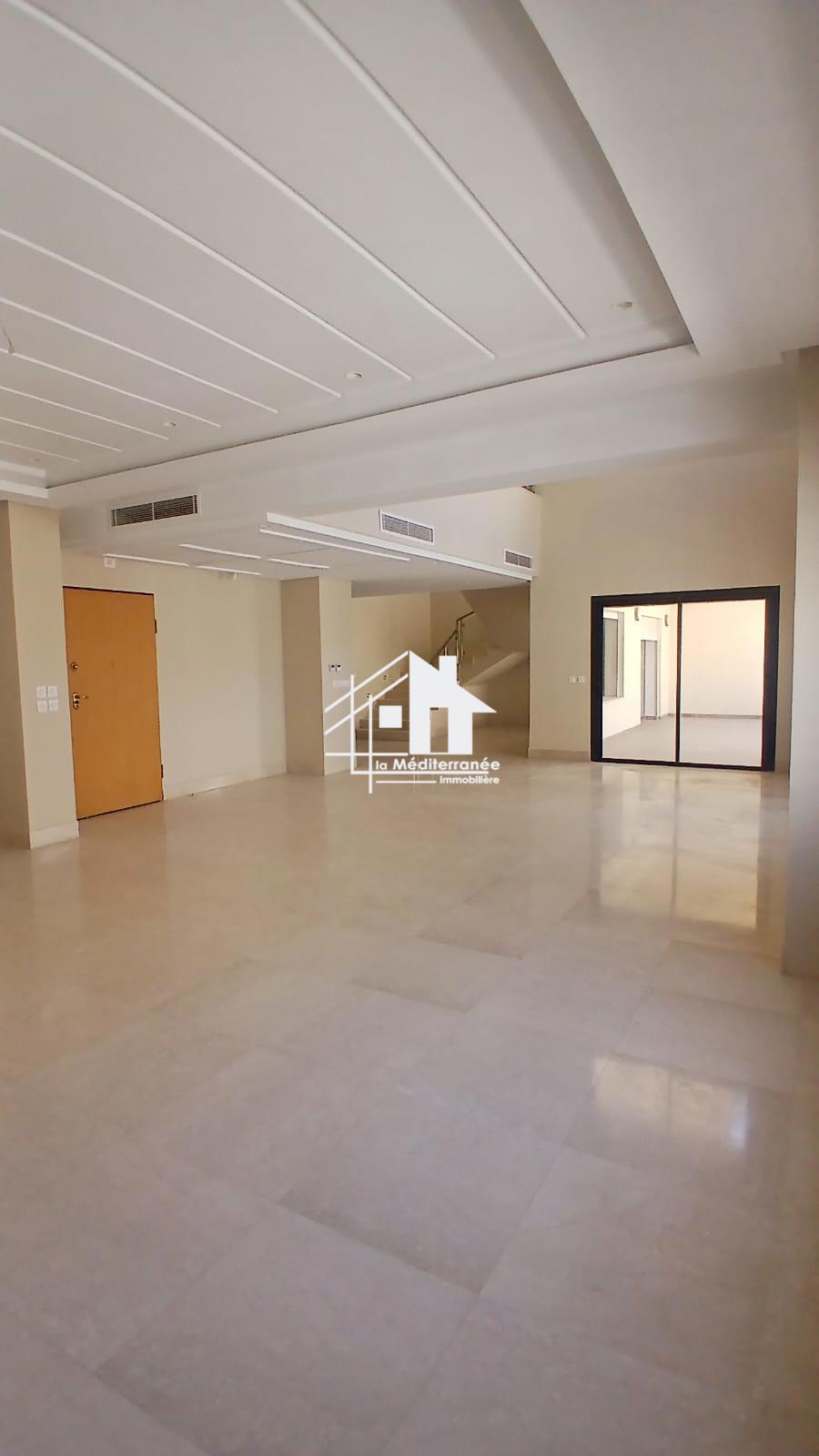 Un Duplex S+6 aux Jardins de Carthage