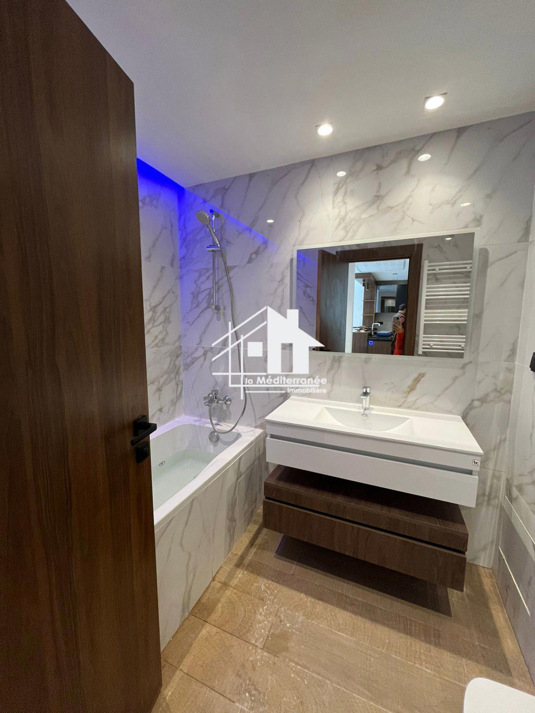 A vendre un appartement S+1 direct promoteur à Ain Zaghouan Nord