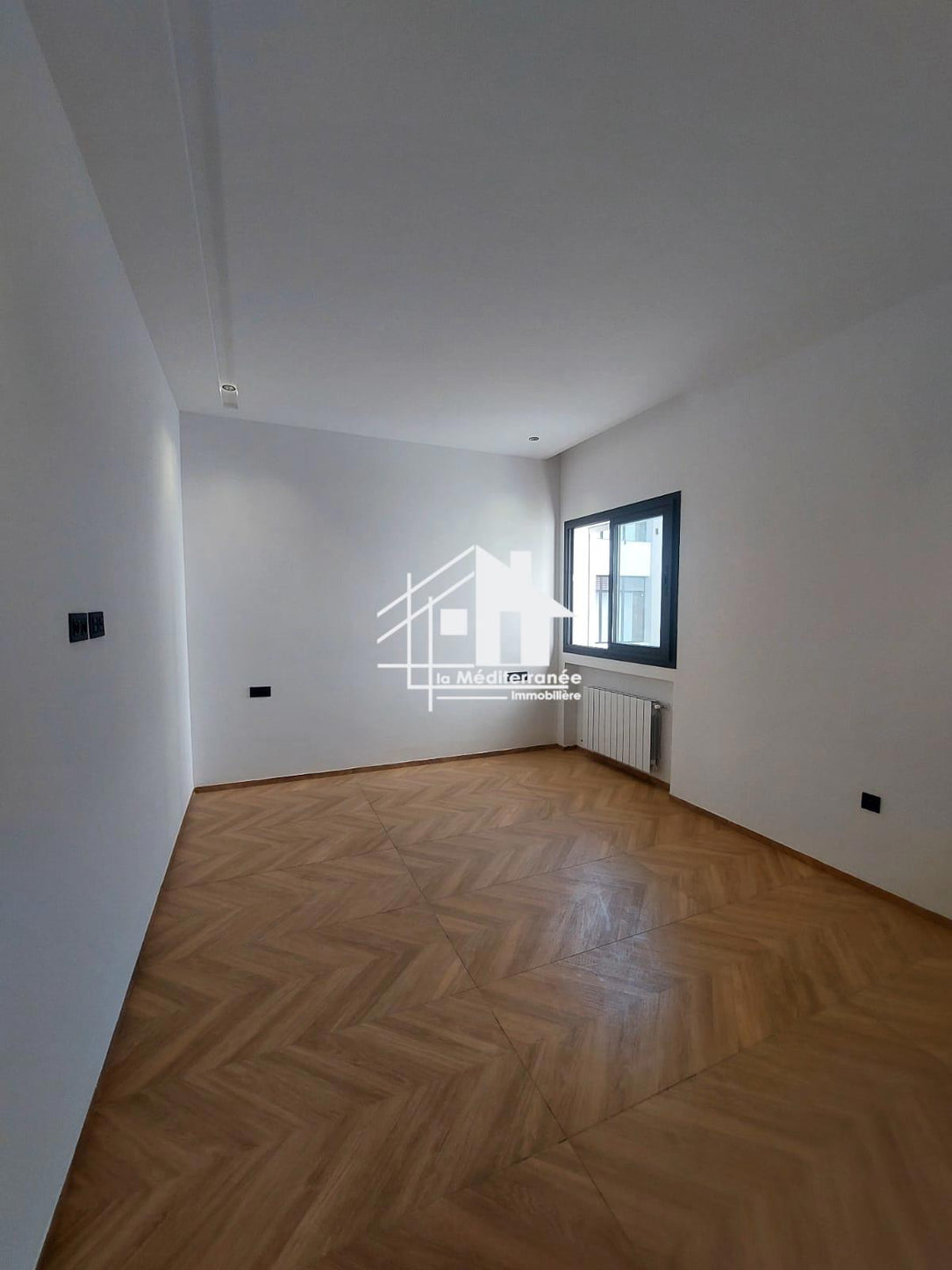 A vendre S2 avec jardin à la Soukra