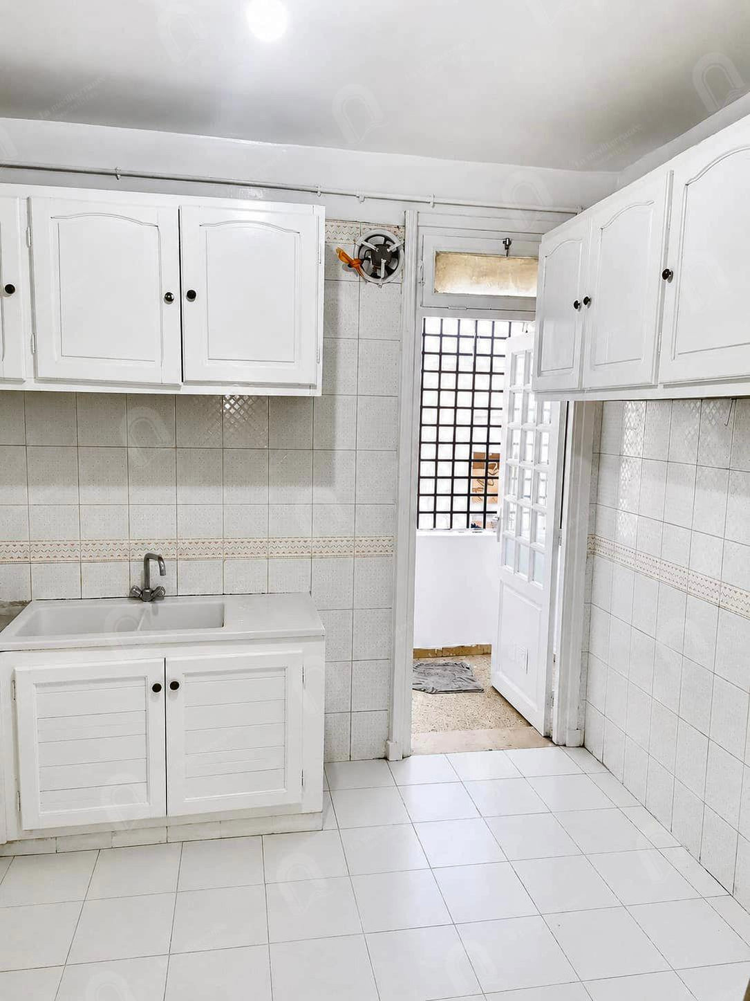 A louer appartement S+2 à El Agba cité El waha