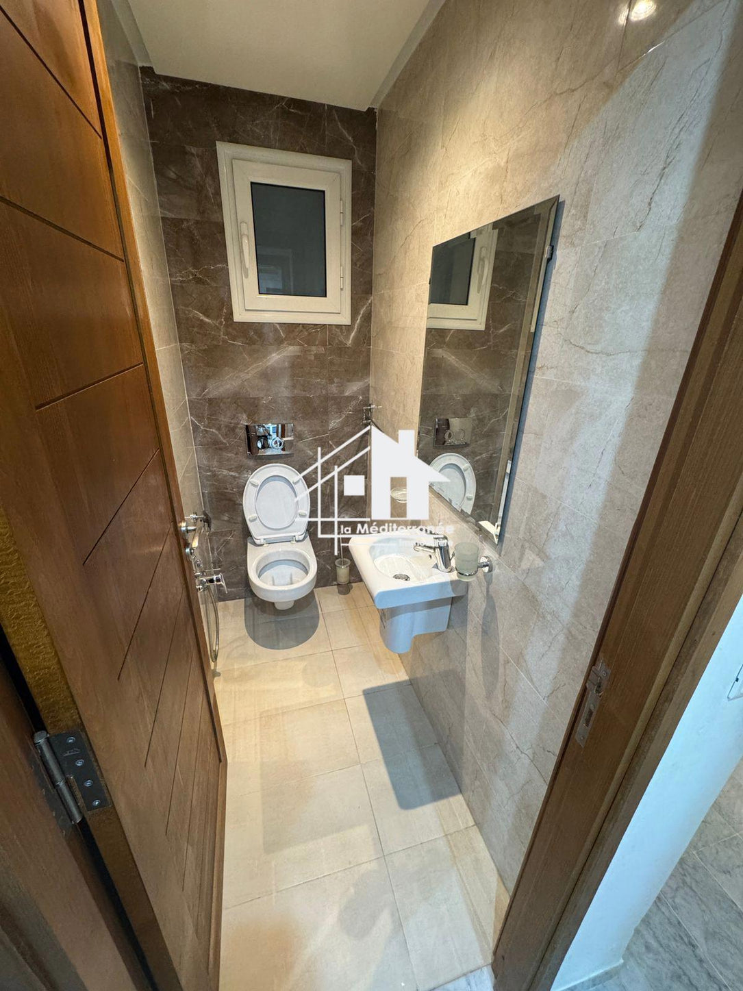 Un Appartement S+2 à Ain Zaghouan Nord