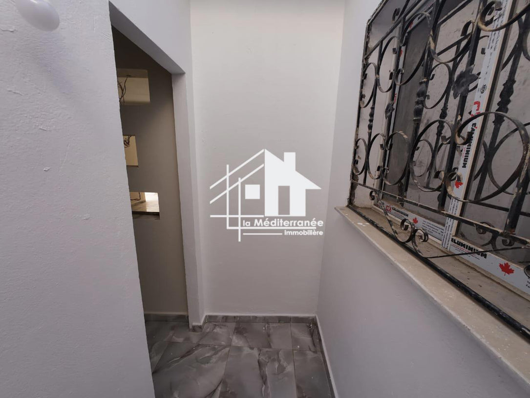 A louer étage de villa S+2 à manouba