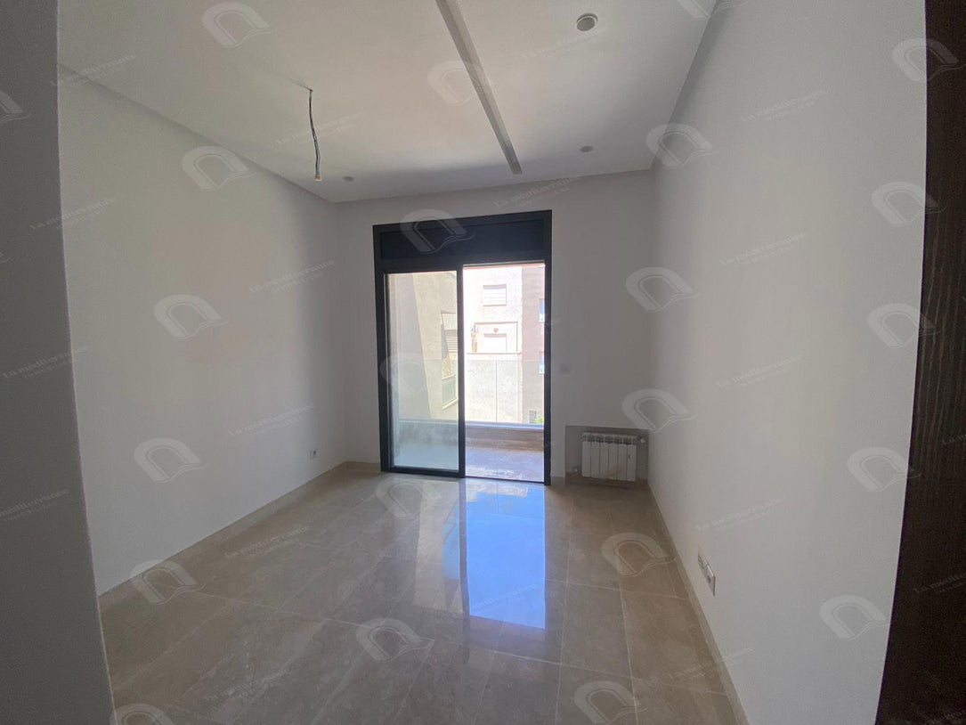 étage de villa  S+3 aux jardins de carthage