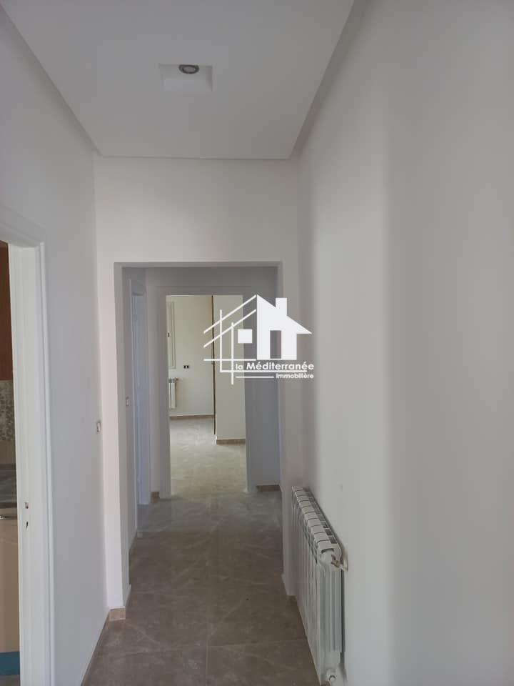 A louer étage de villa S+2 au Bardo