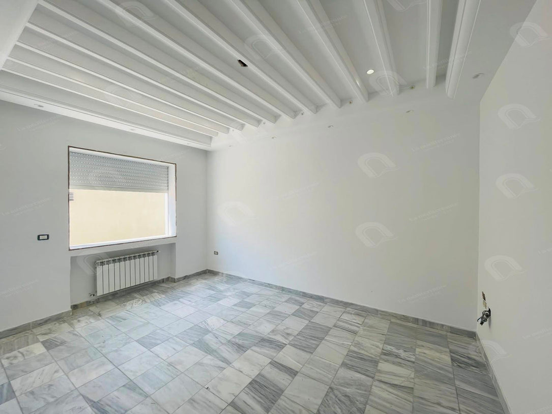 Villa a vendre à chotrana 3