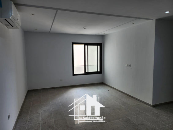 Appartement S+3 jamais habité aux jardins de carthage