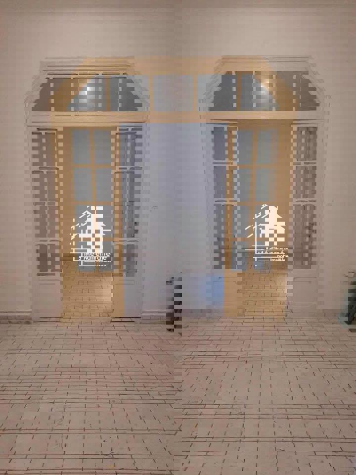 A louer appartement s+2 Moncef bey