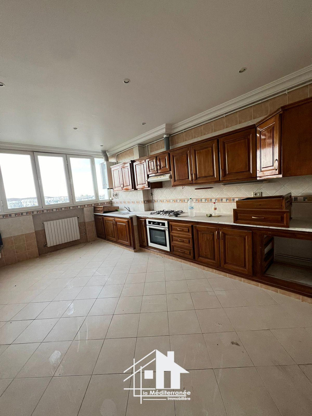 A louer appartement S+3 à Manar 1