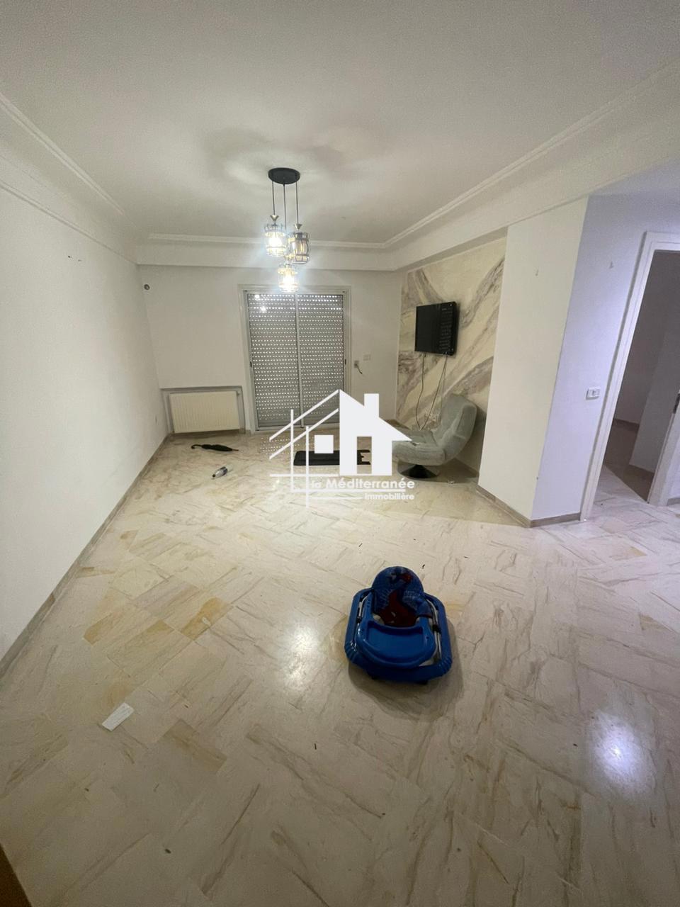 A louer appartement S+2 hst au Rdc à manouba