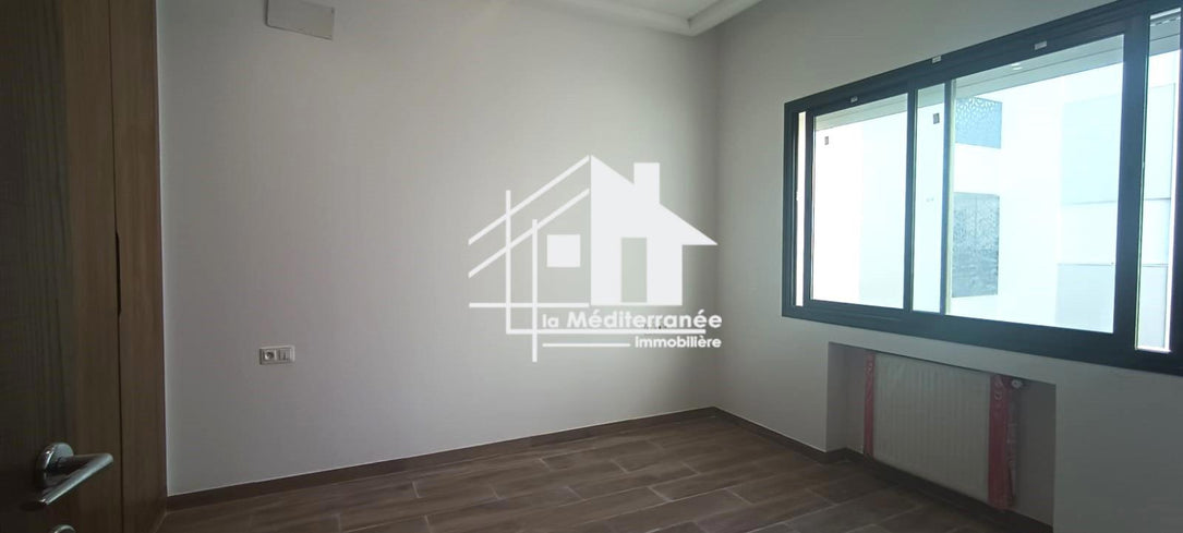 A louer appartement S+1 à Chotrana 1
