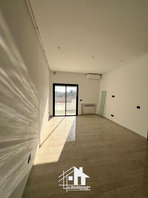 A louer un appartement S+1 à Chotrana 1