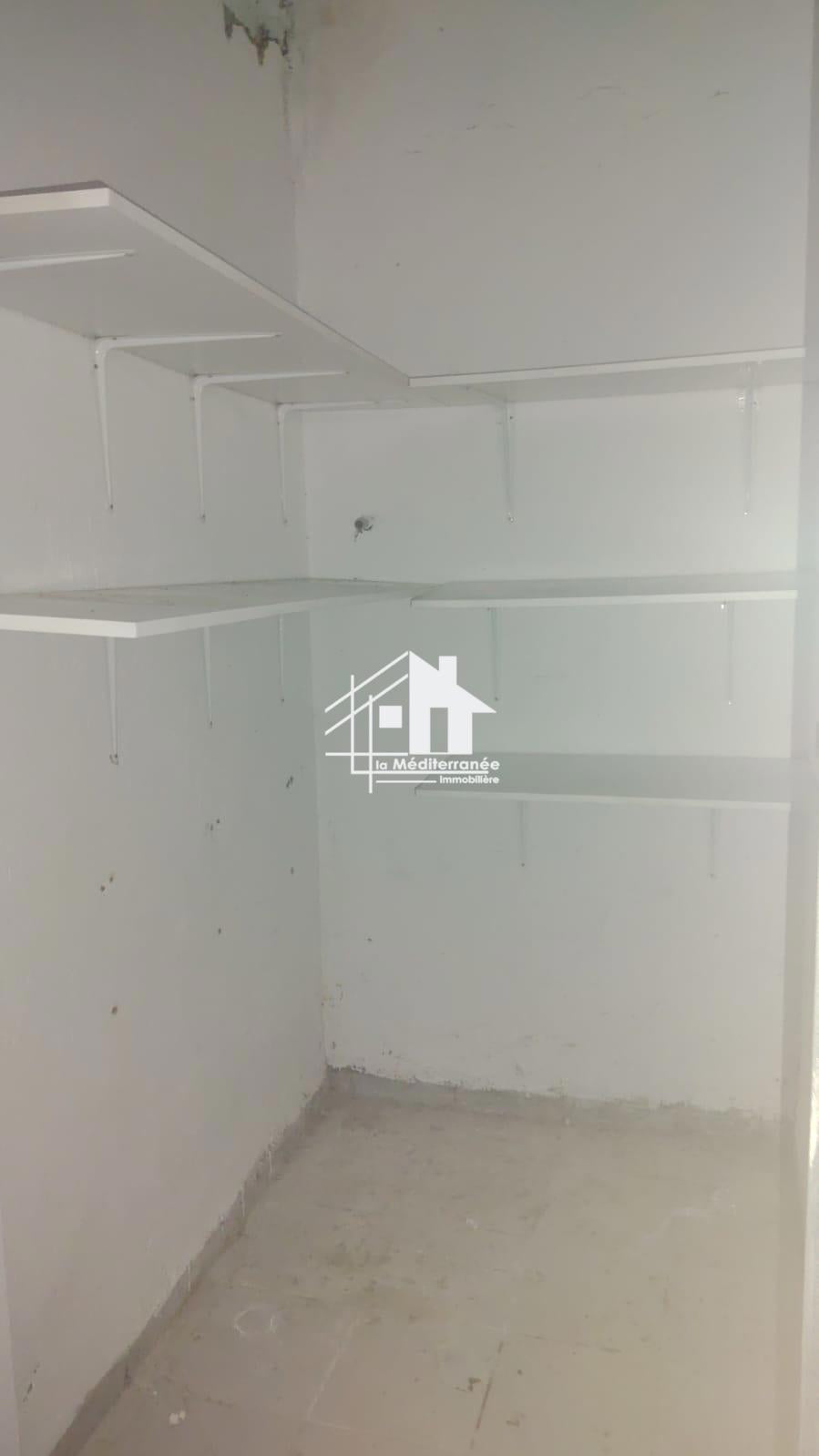 a vendre s+2 a jardin d'el menzah 2