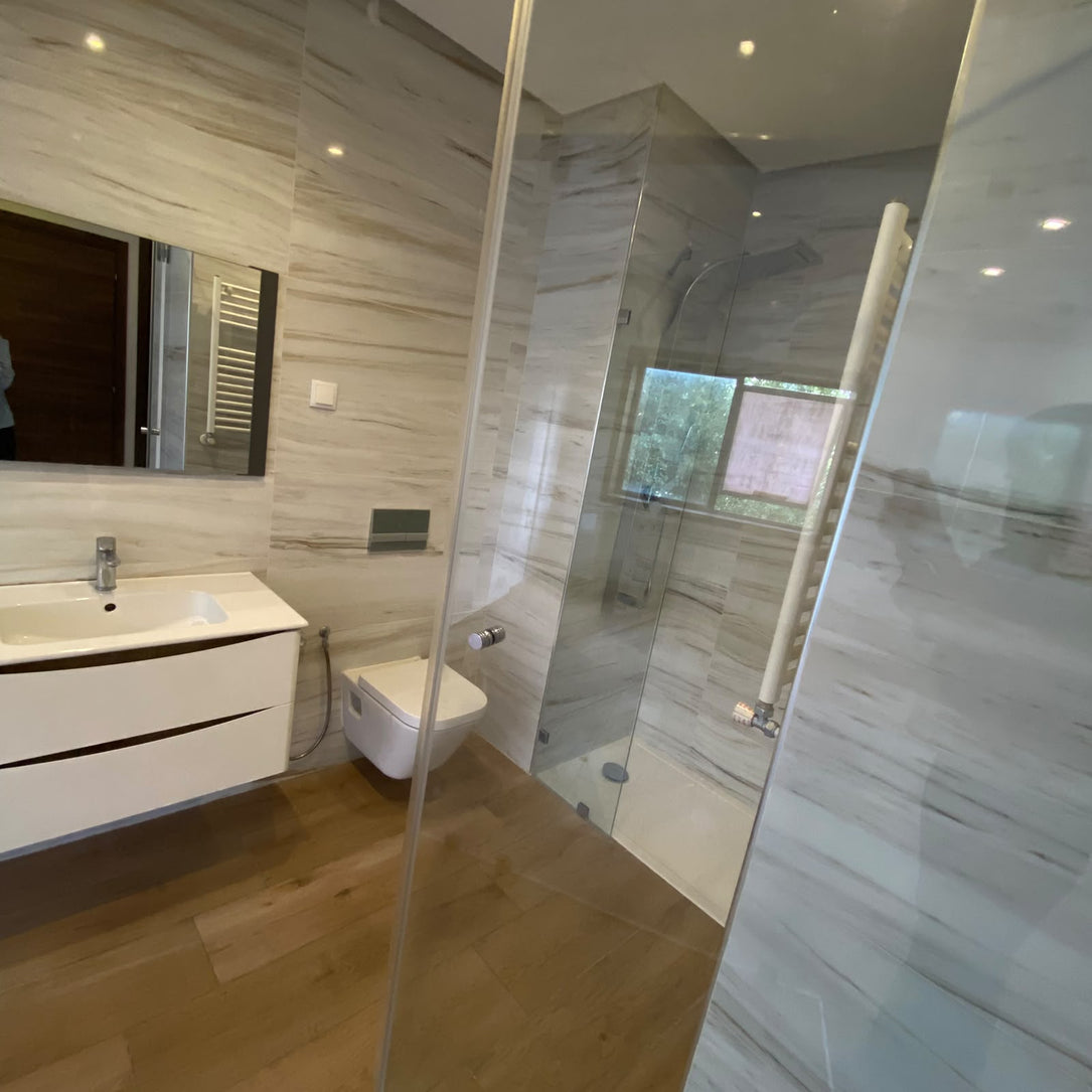 Duplex avec piscine s+3 chotrana 1 3000 DT