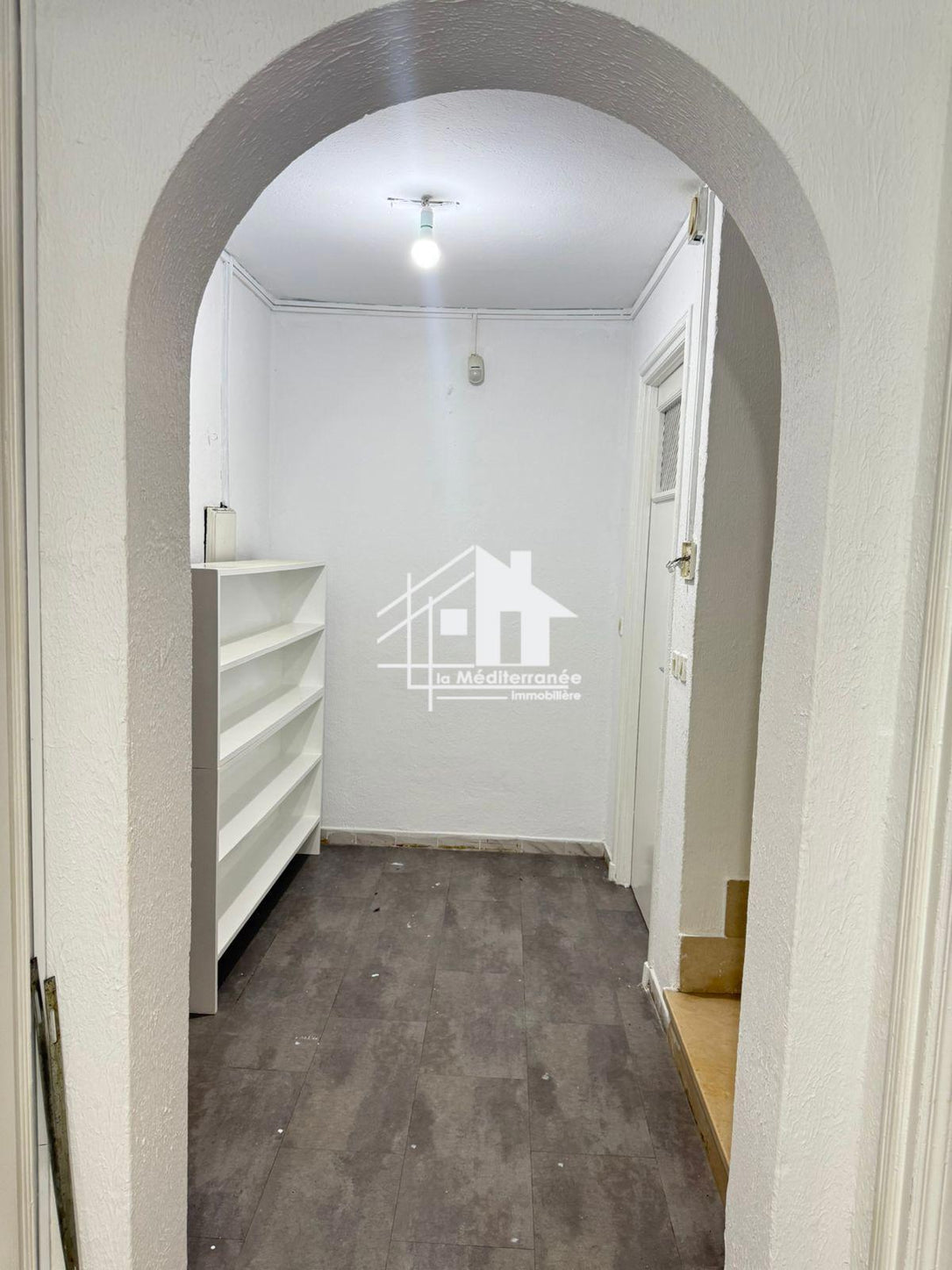 A louer étage de villa  S+2 meuble