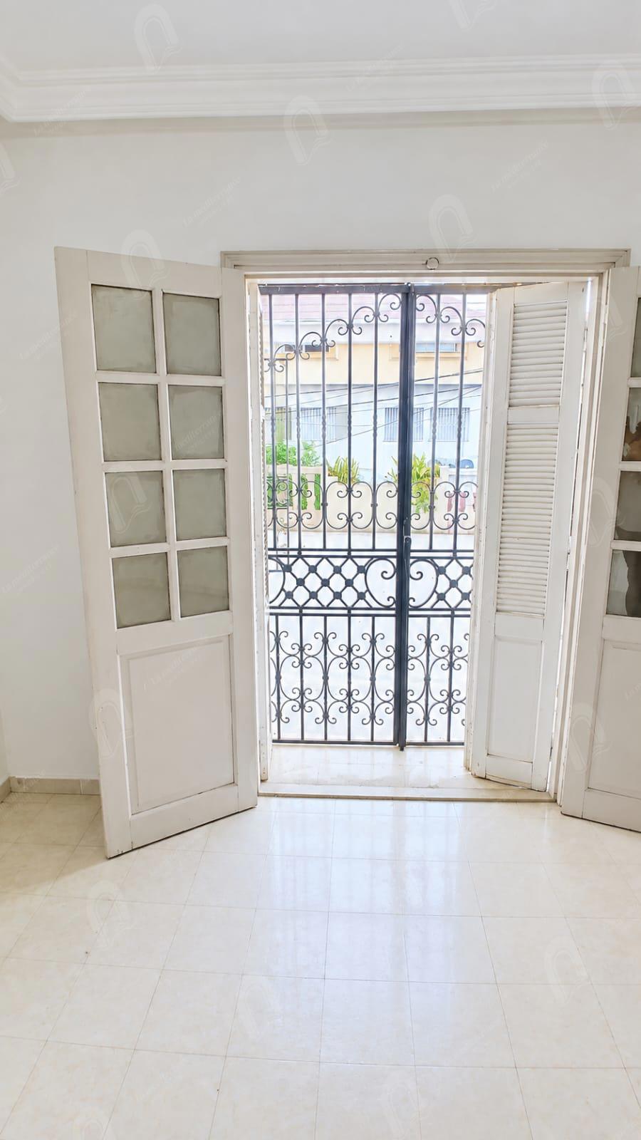A louer un appartement S+2 à khaznadar