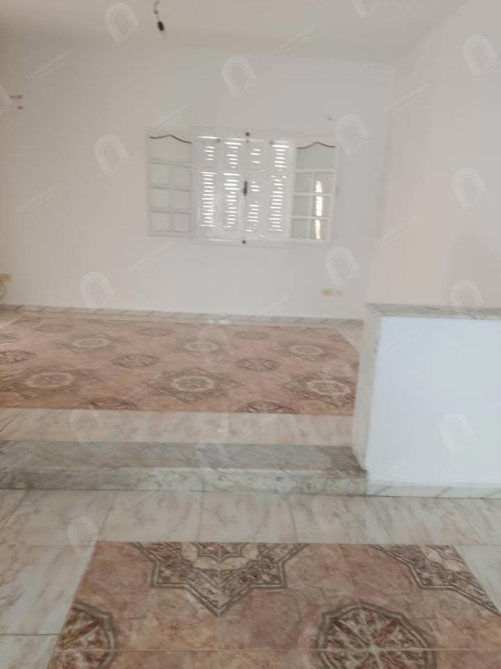 A louer un étage de villa S+2 indépendant  au bardo cité fatouma