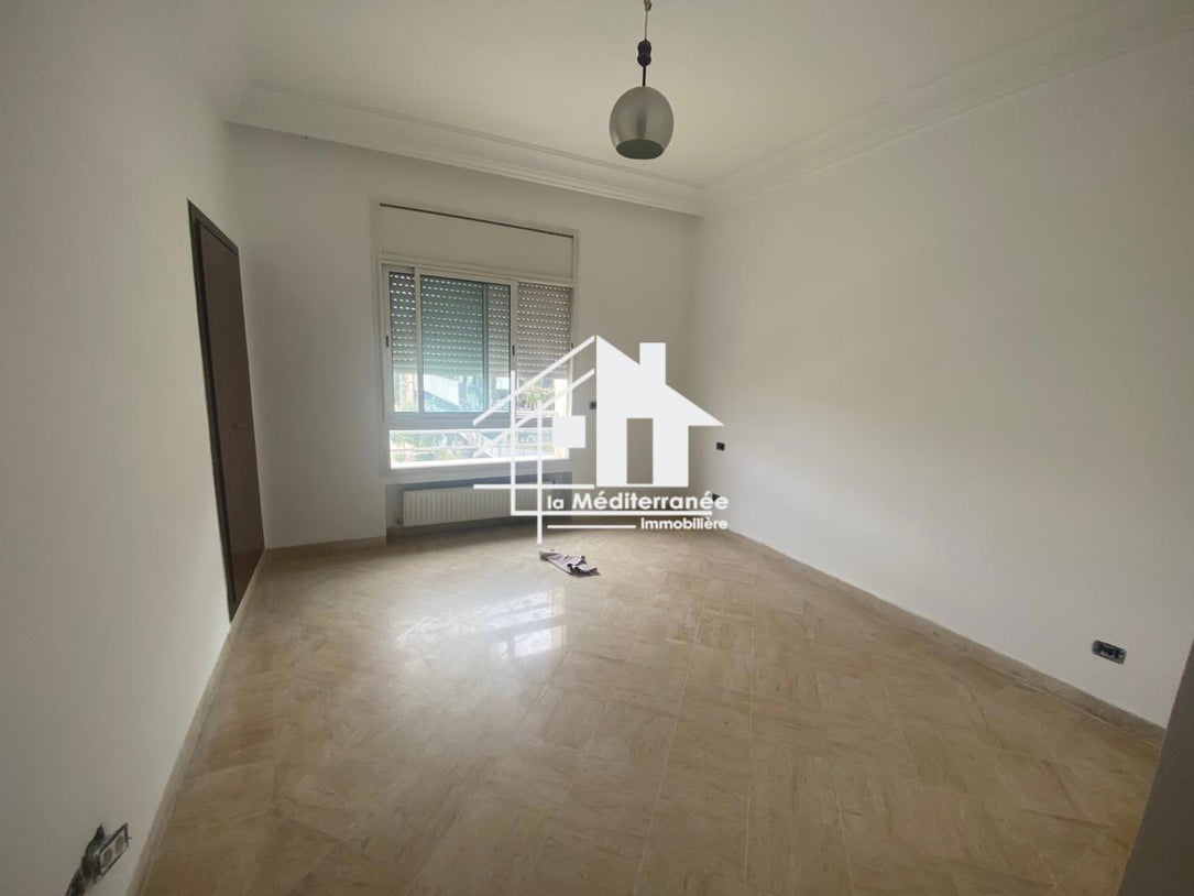 Un appartement S+2 au berges du Lac 2