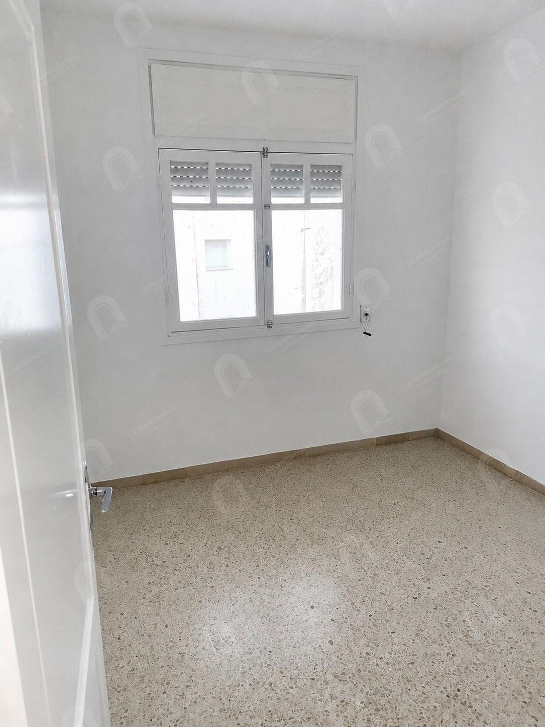 A louer appartement S+2 à El Agba cité El waha