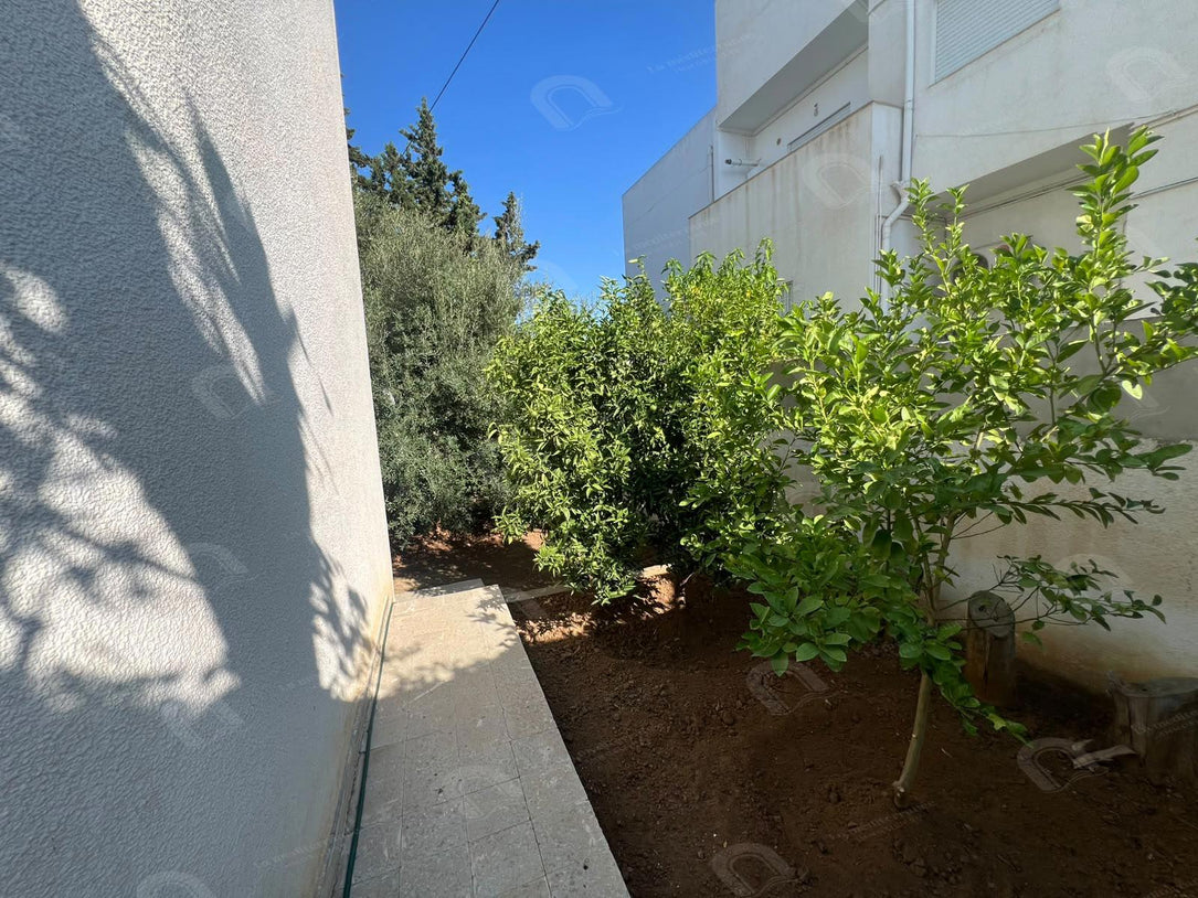 A vendre villa à menzah 8