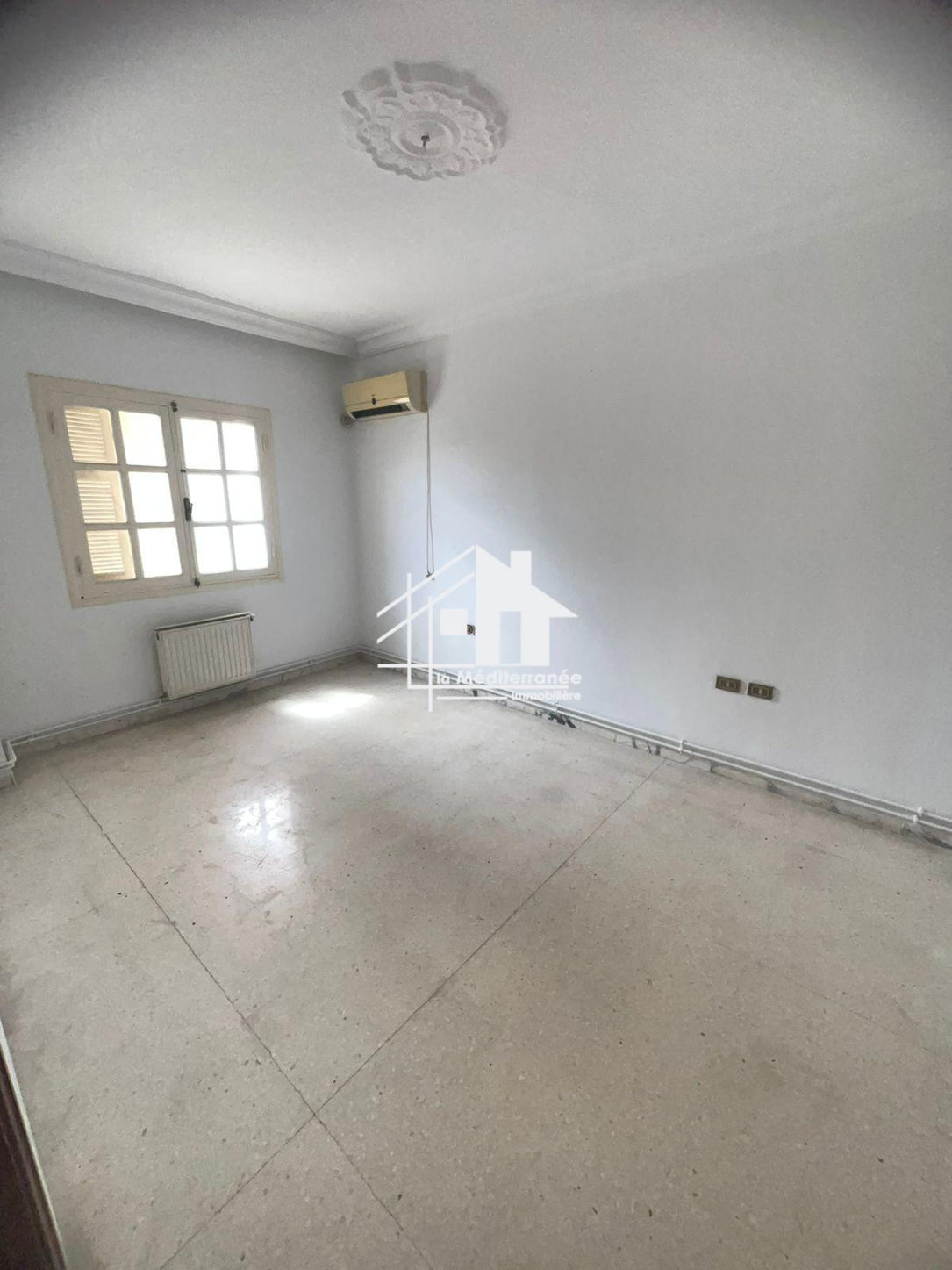 A louer étage de villa S+2 au Bardo