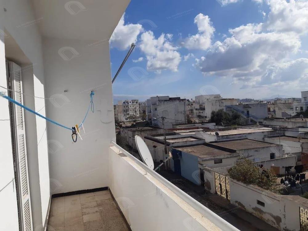 A louer un appartement S+2 au bardo