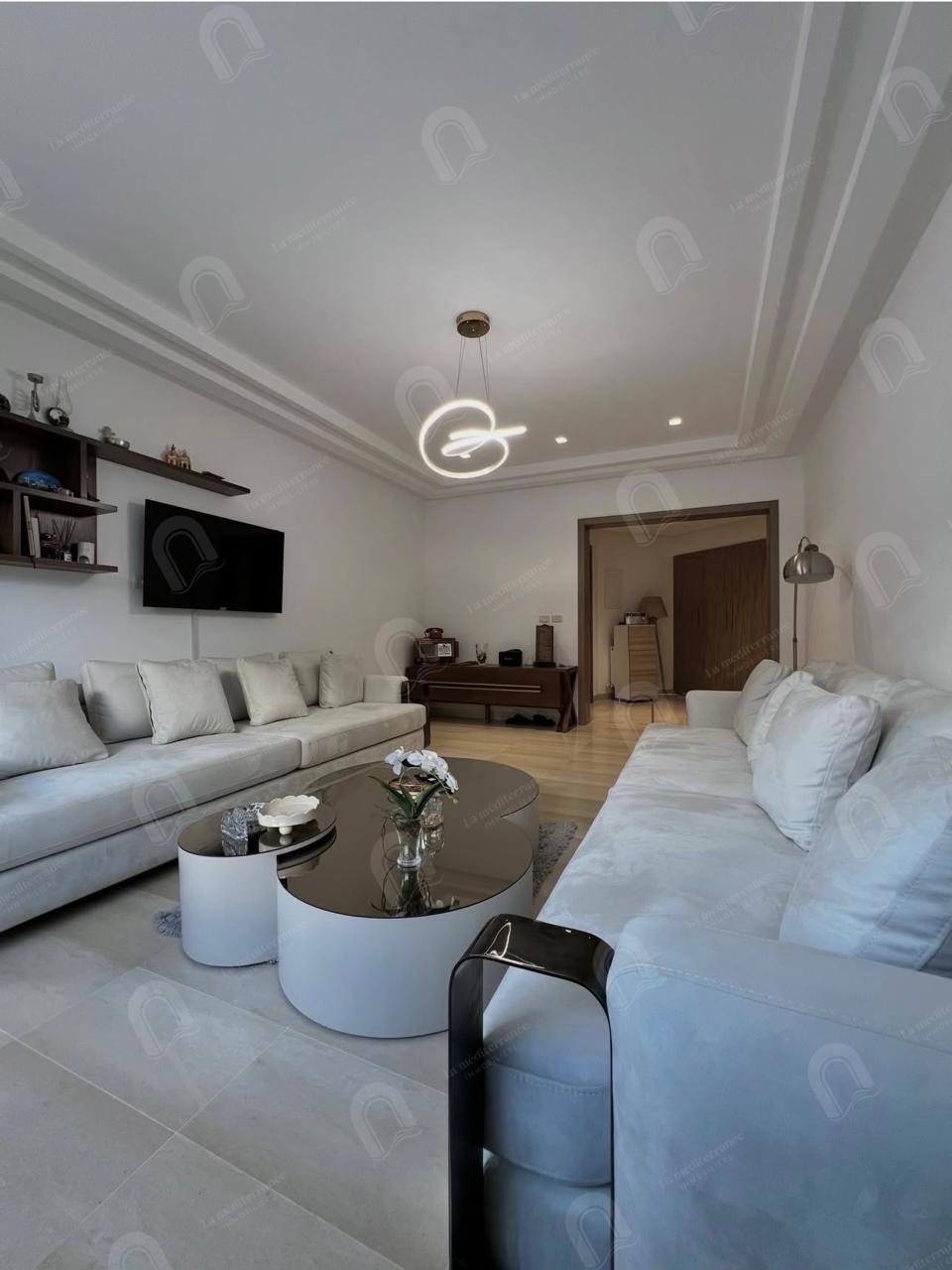 À vendre – Appartement S+3 avec jardin
