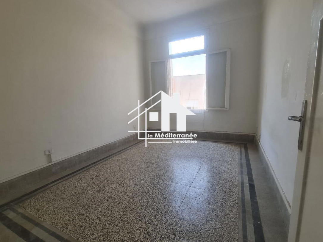 A louer appartement s+1 a Lafayette