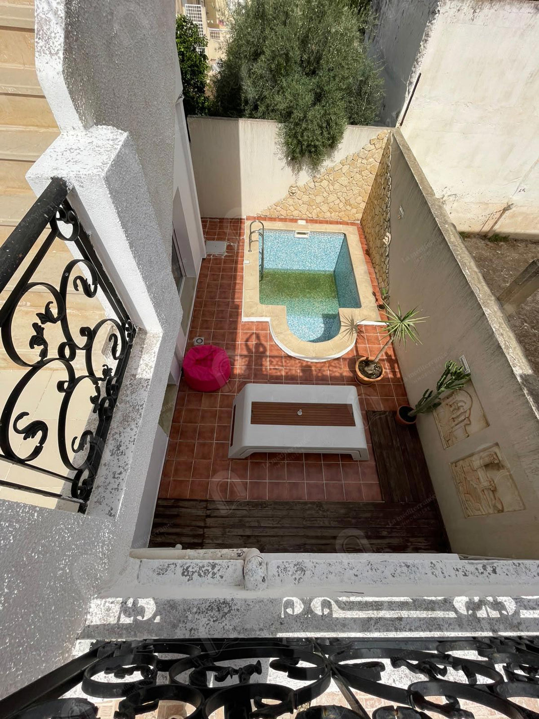 A vendre une superbe villa au bardo