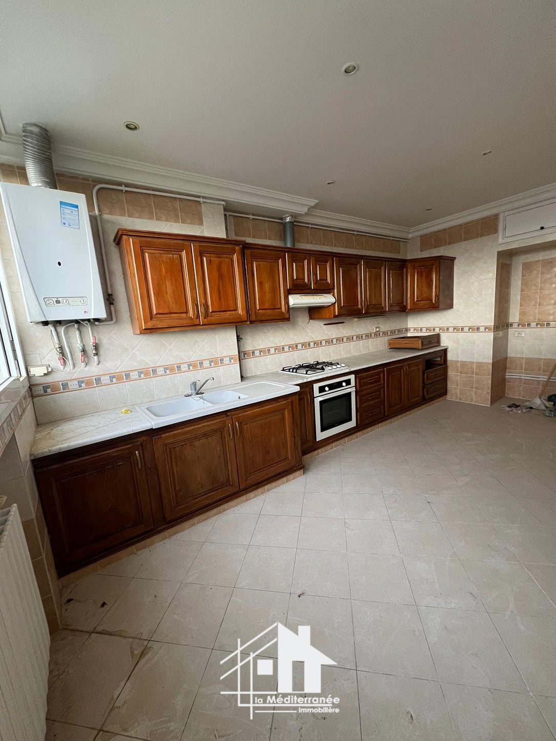 A louer appartement S+3 à Manar 1