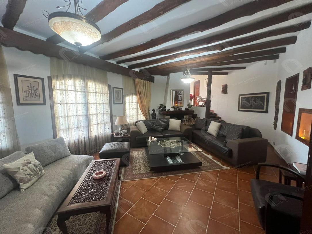 Villa à vendre à la soukra