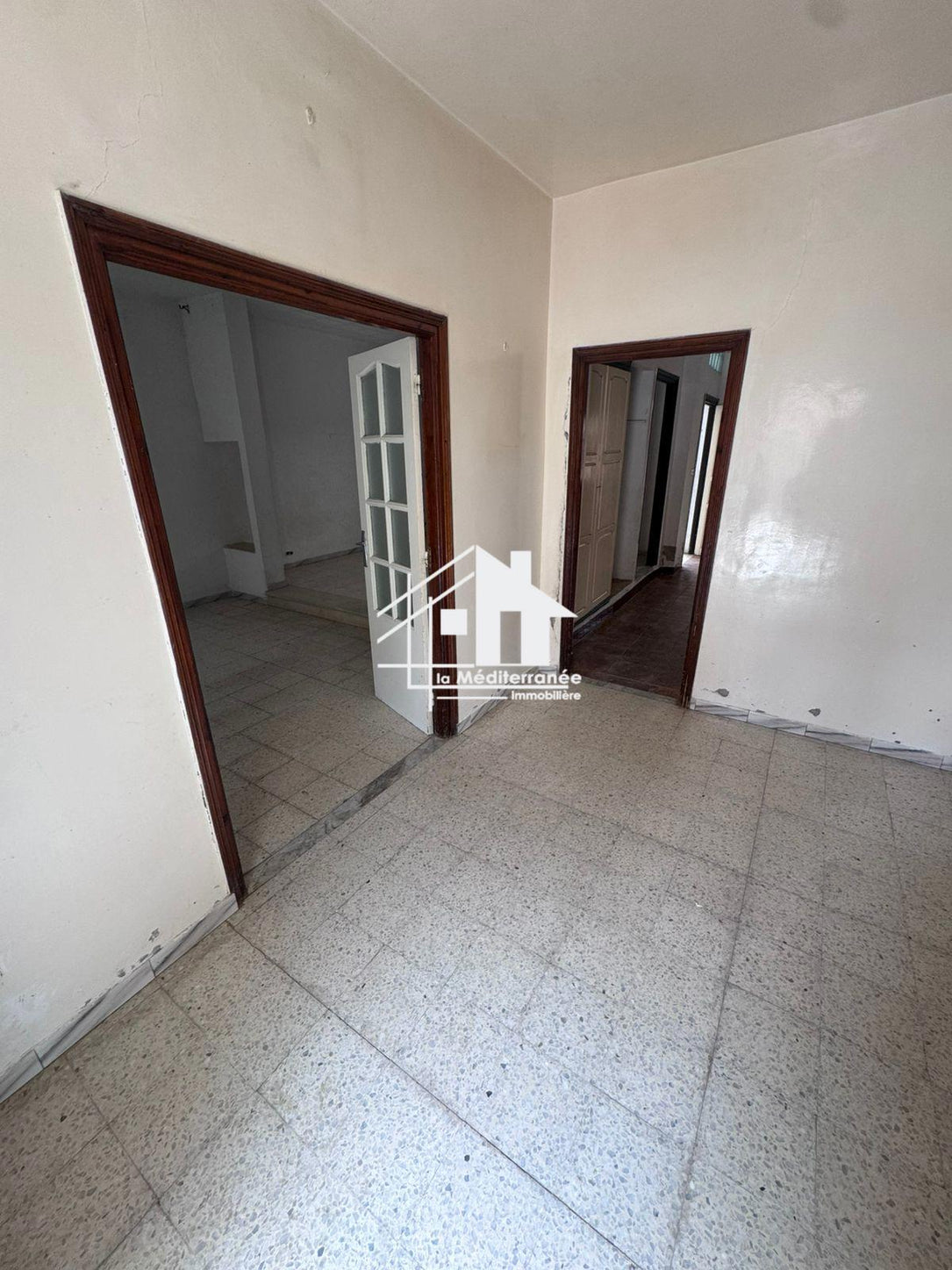 A louer étage de villa S+2 Rdc  à khaznadar