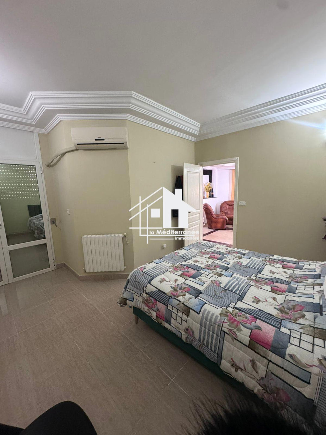 A vendre une villa 2S+5 au bardo