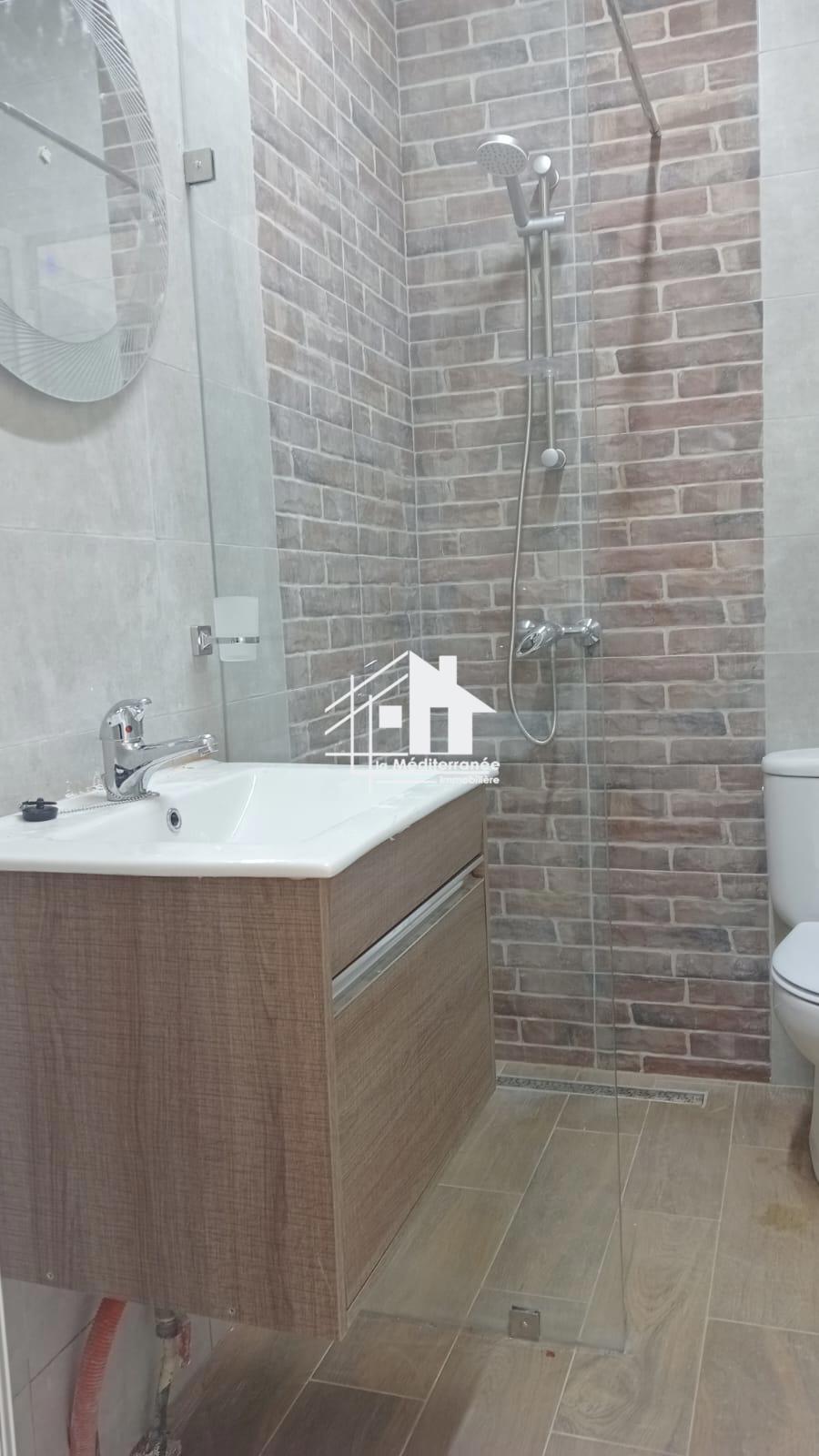 A louer appartement s+1 à cité Ennasr