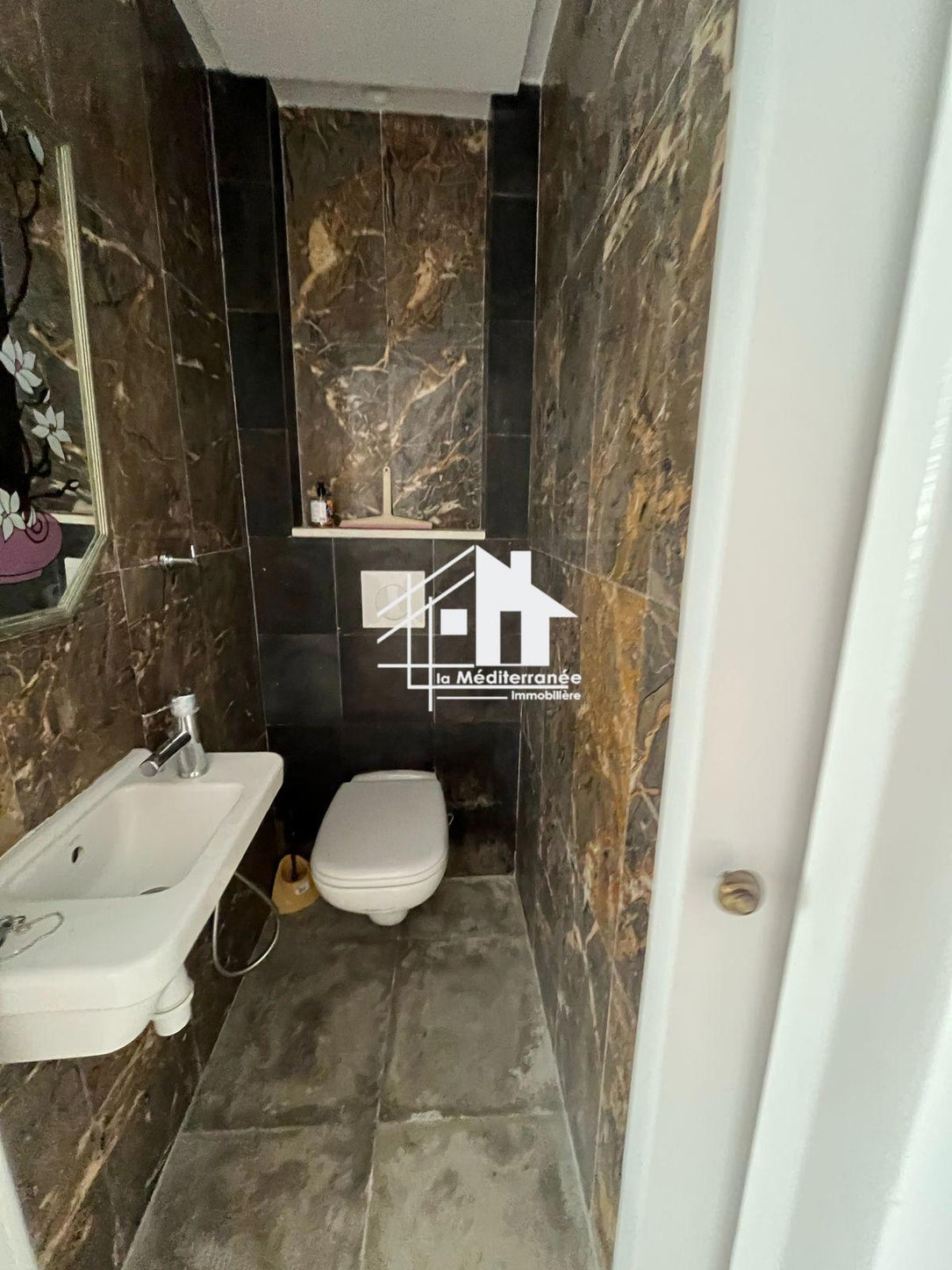 A louer un appartement S+2 au Lac 1
