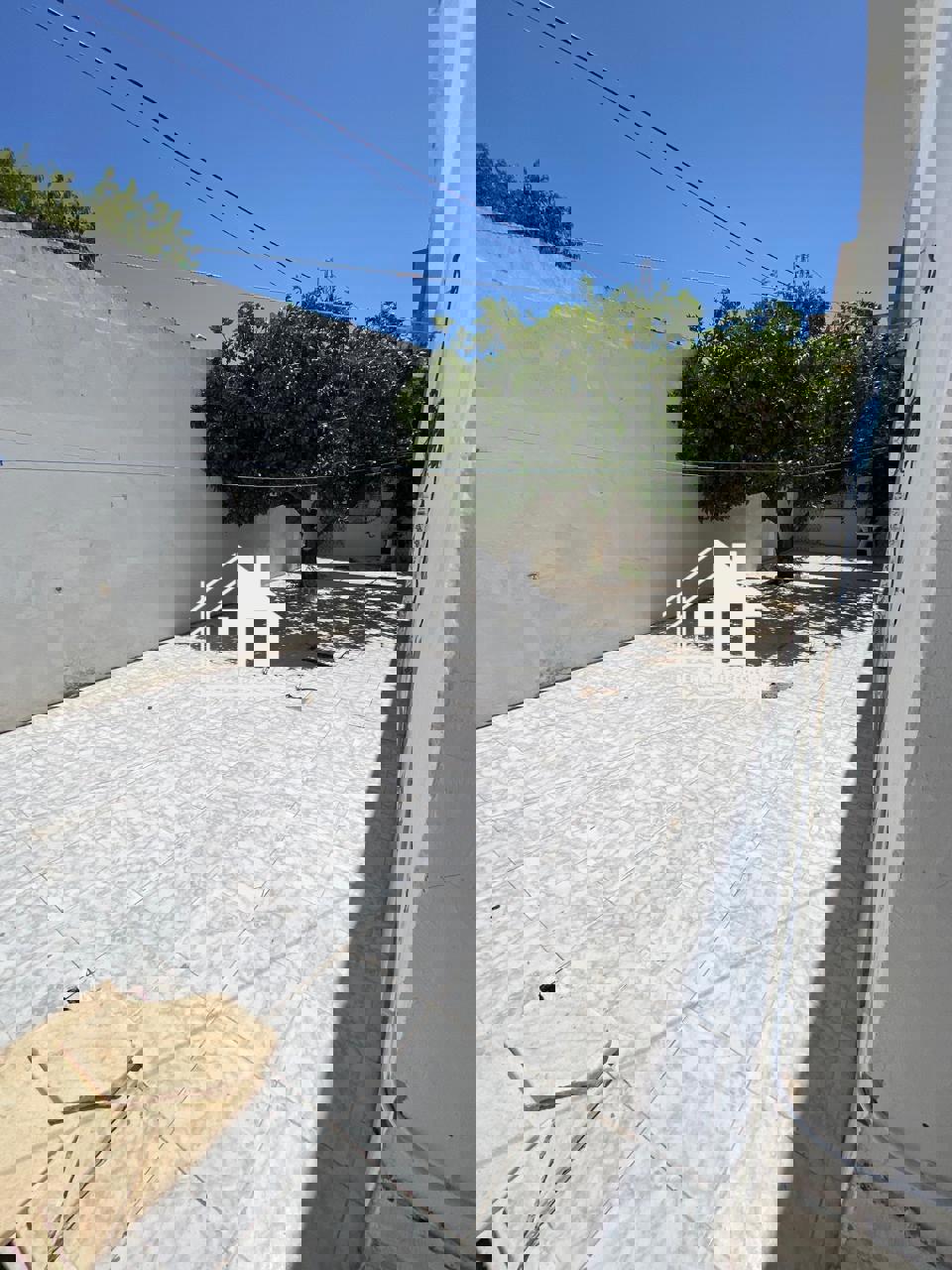 à louer villa s+4 à khaznadar