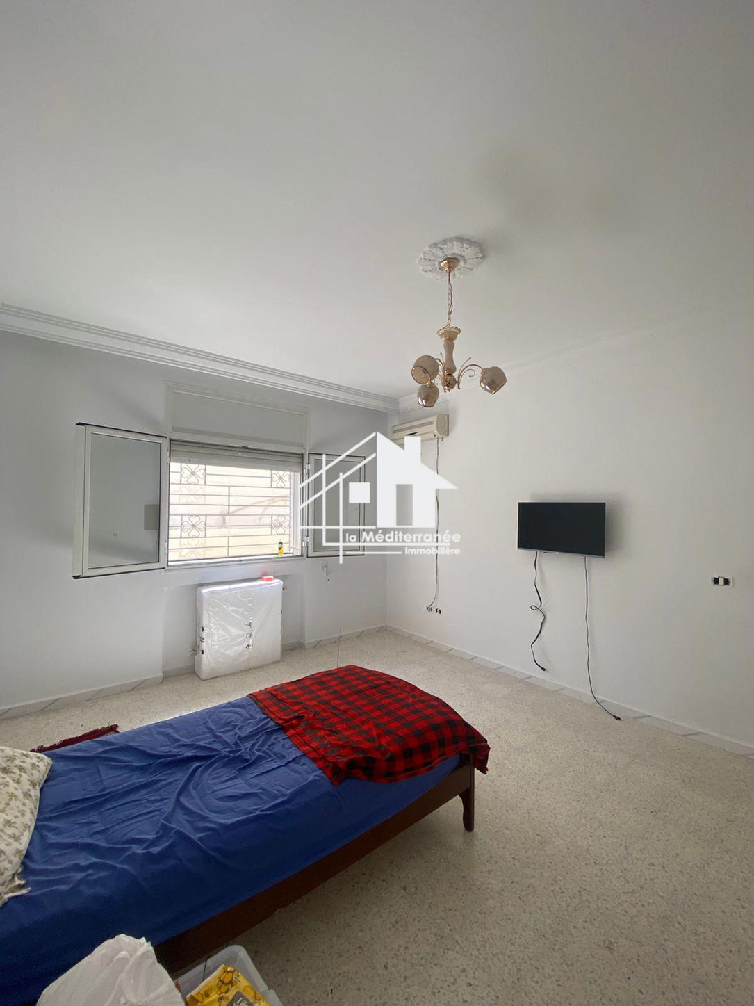 A vendre une villa au bardo 2