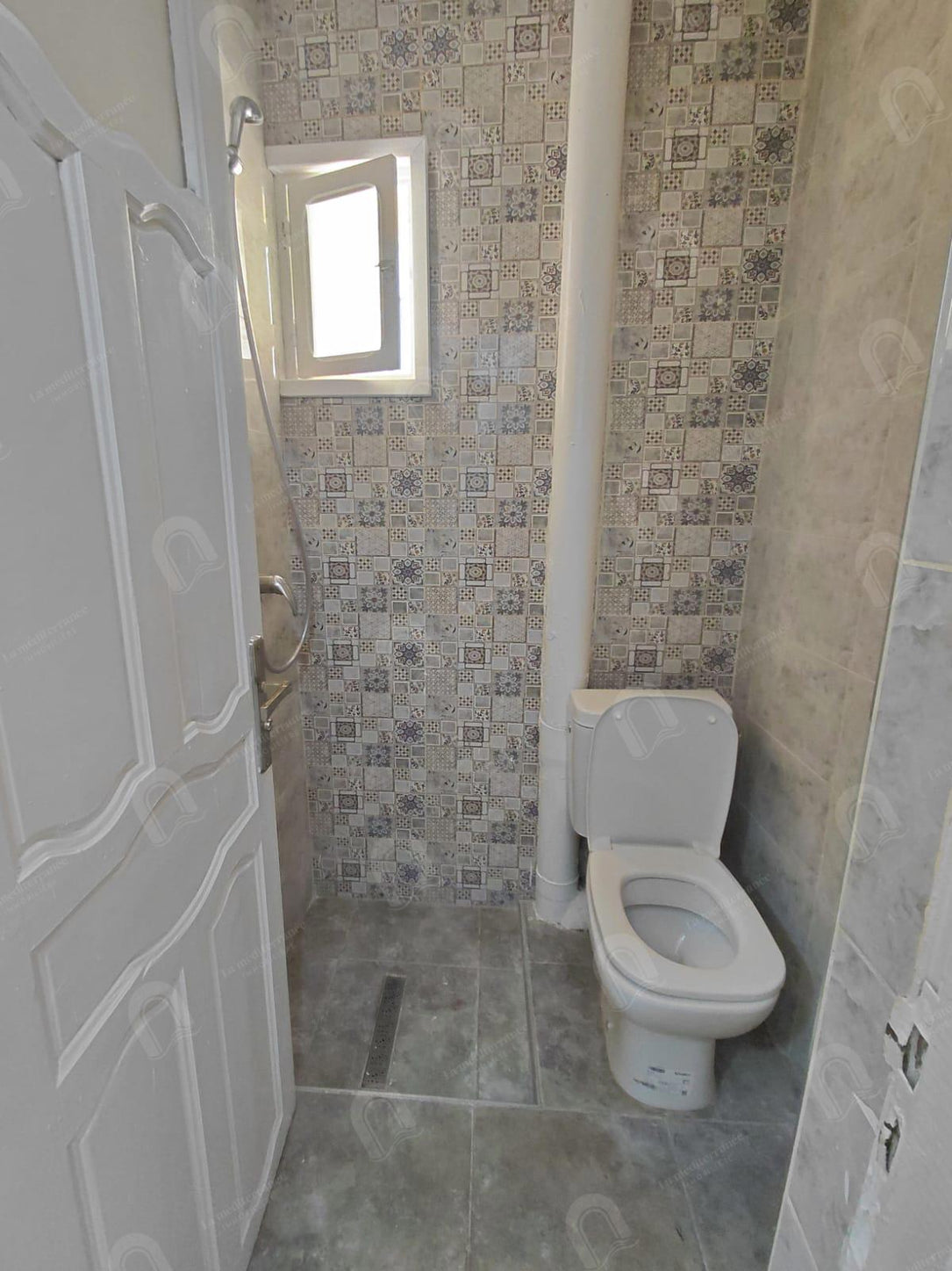 A louer appartement S+4 au centre ville