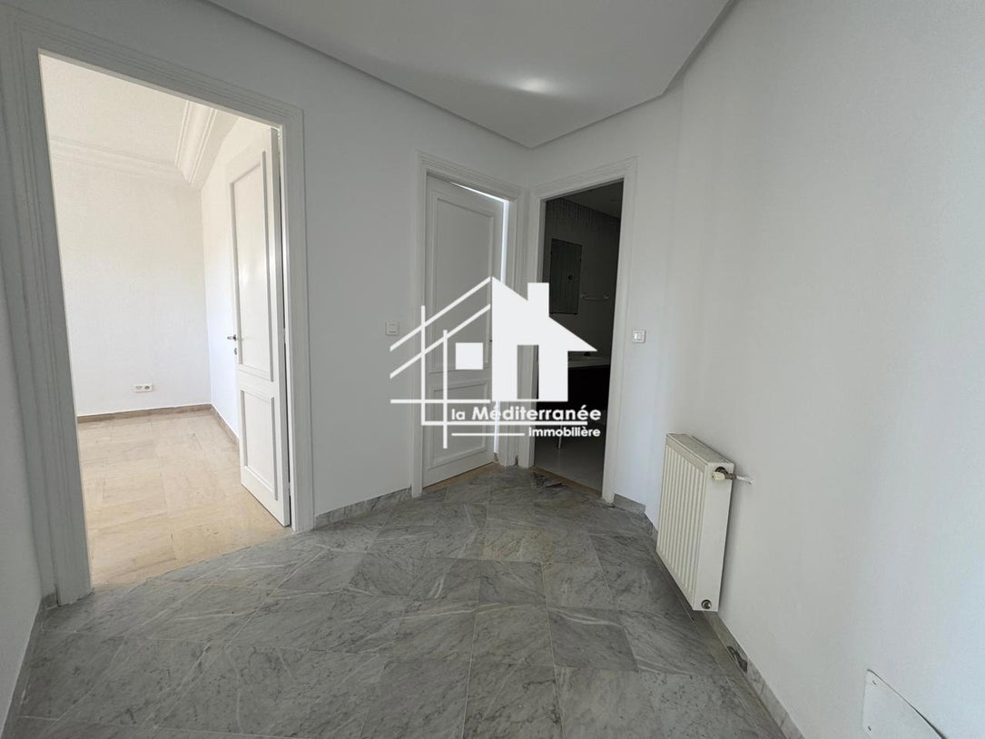 Appartement S+2 aux lac 2