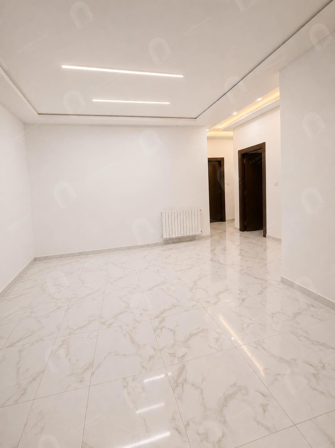 A louer un étage de villa S+2 Rdc indépendant au Bardo