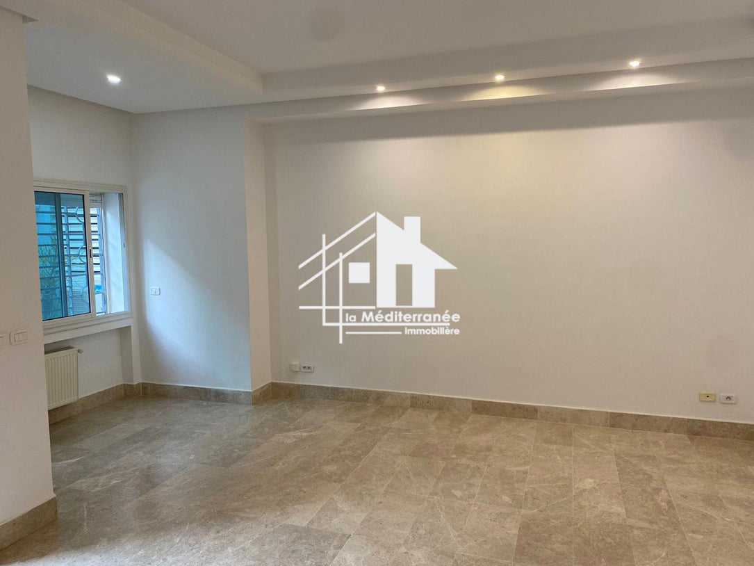 A louer duplex S2 avec terrasse à la soukra