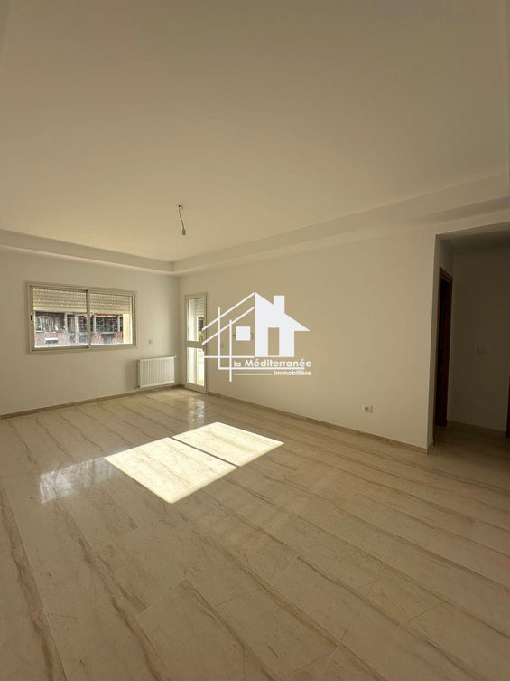 A louer appartement S+2 HST à manouba