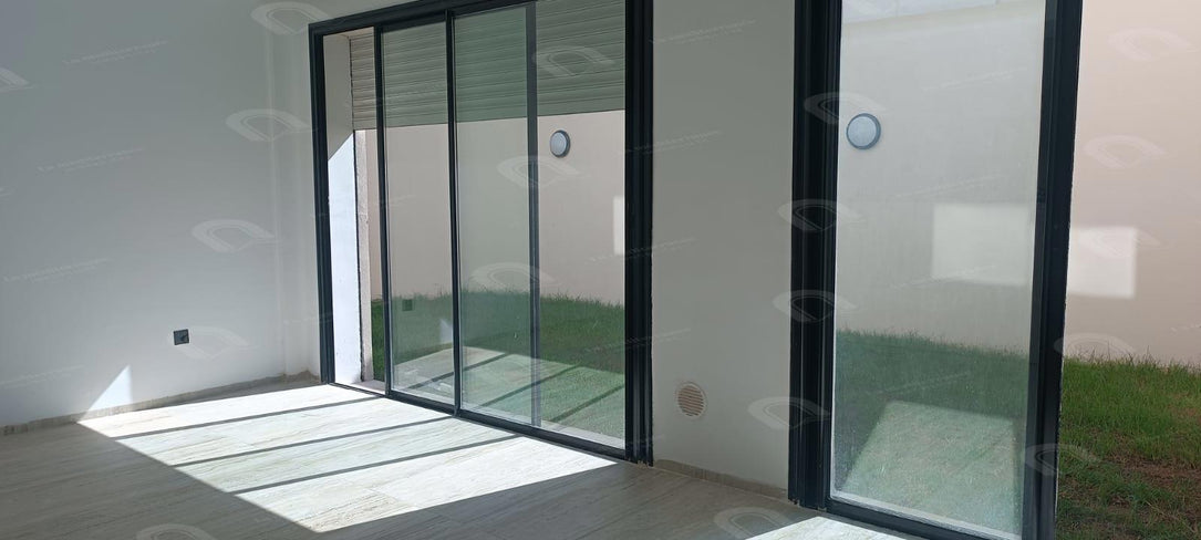 A vendre  Duplex s+2 avec jardin