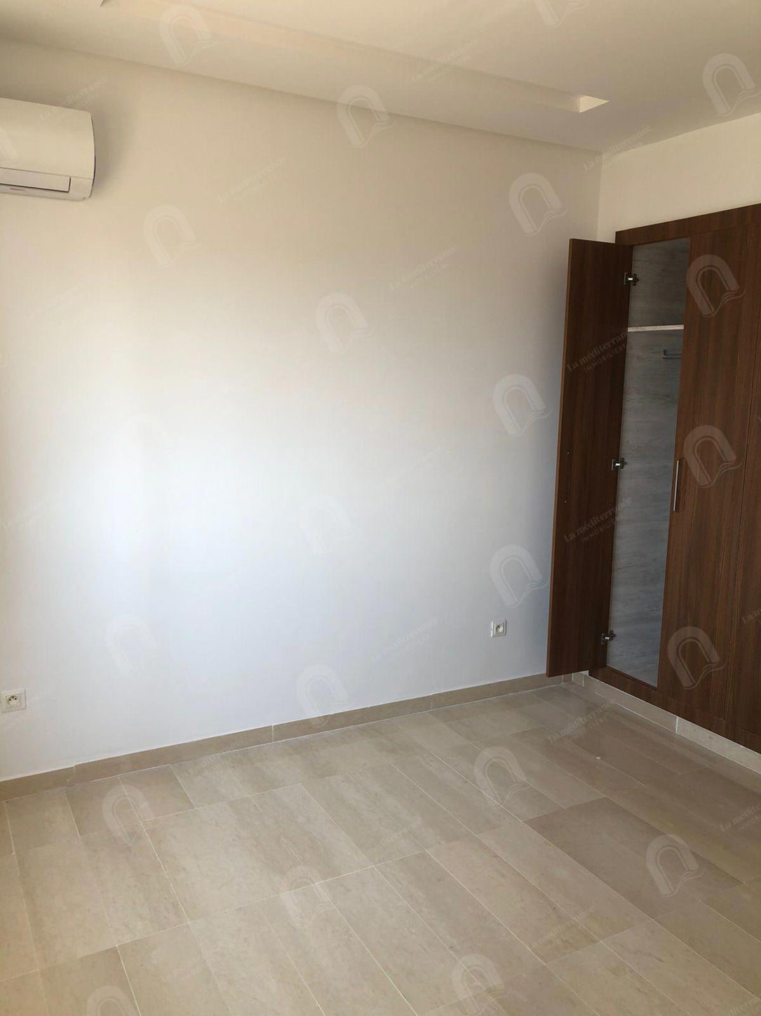 A louer un appartement s+2 à jardin d'el menzah 2