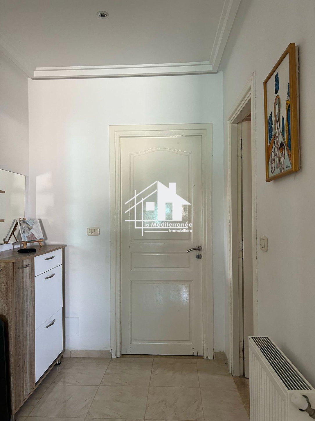 A louer étage de villa s+2 haut standing à Danden